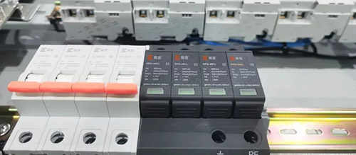配電箱裝浪涌保護(hù)器