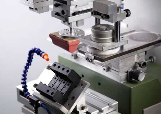 浪涌保護器 浪涌保護器